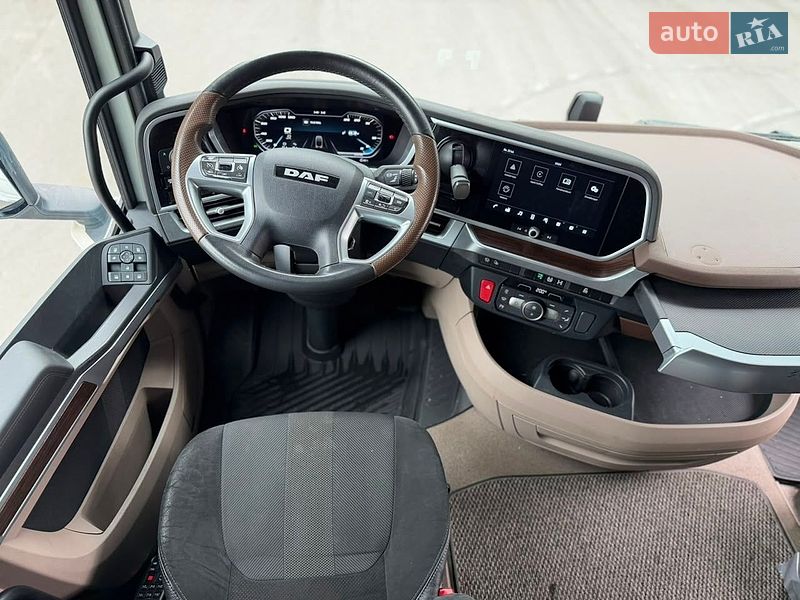 Контейнеровоз DAF XG Plus 2023 в Днепре