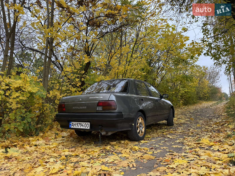 Лифтбек Daihatsu Applause 1991 в Киеве