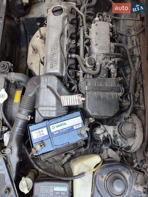 Хэтчбек Daihatsu Charade 1994 в Одессе
