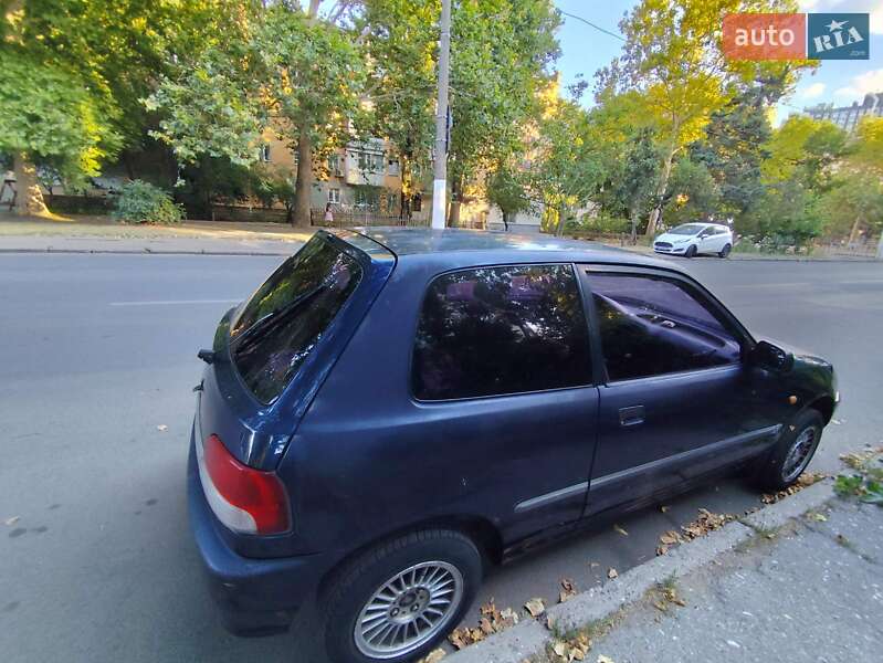 Хэтчбек Daihatsu Charade 1994 в Одессе