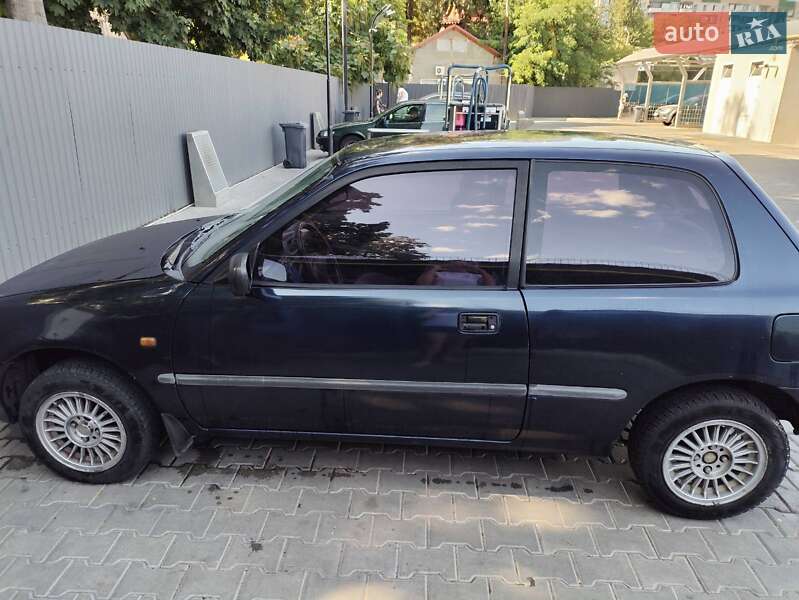 Хэтчбек Daihatsu Charade 1994 в Одессе
