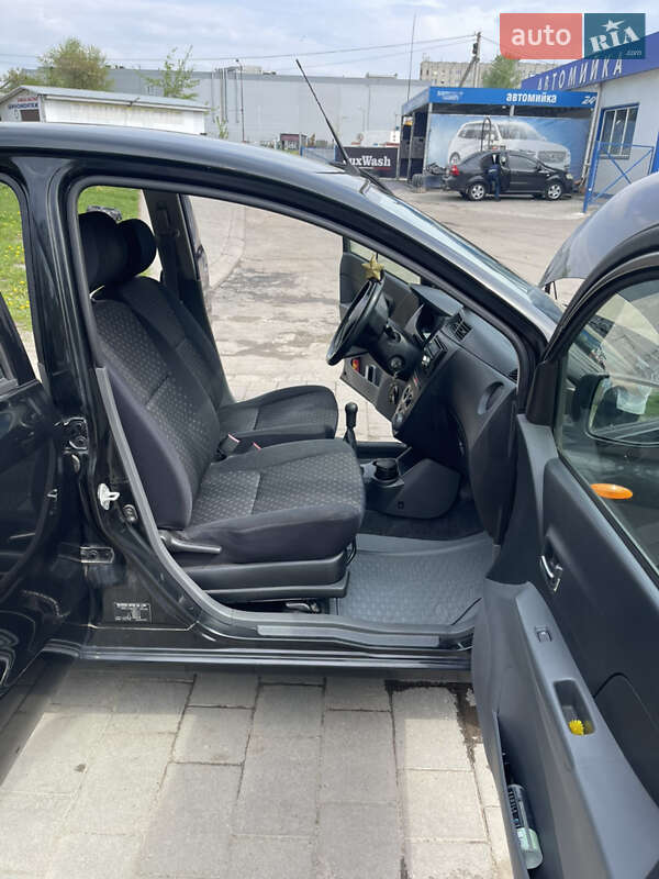 Хэтчбек Daihatsu Cuore 2007 в Львове