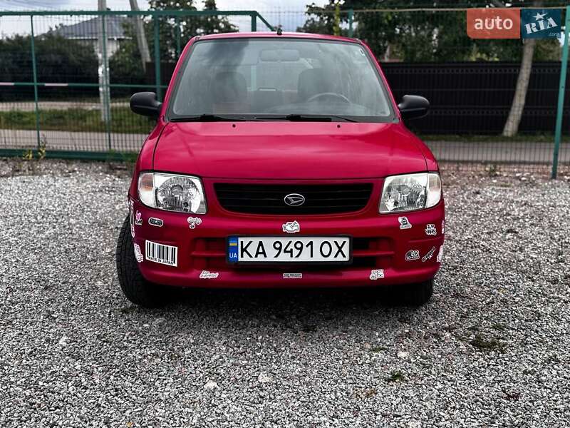Хэтчбек Daihatsu Cuore 2001 в Борисполе