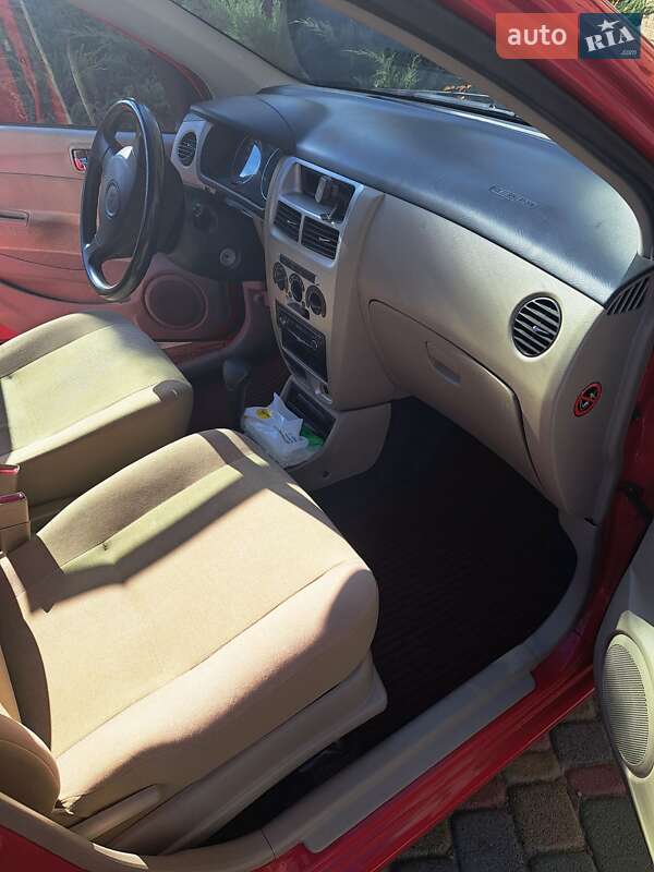 Хетчбек Daihatsu Cuore 2006 в Лубнах