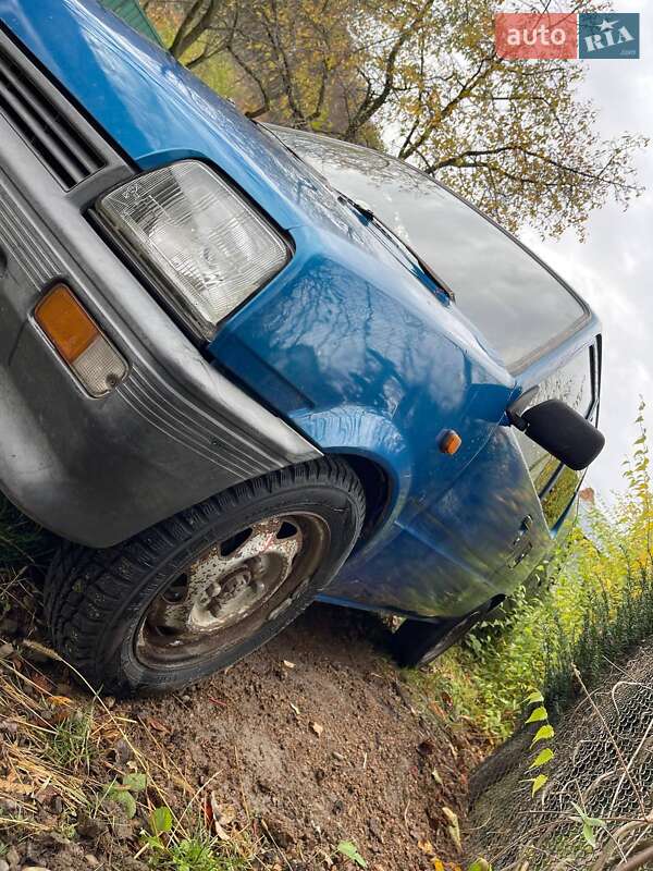 Купе Daihatsu Domino 1987 в Вижниці