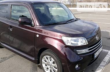 Минивэн Daihatsu Materia 2007 в Киеве