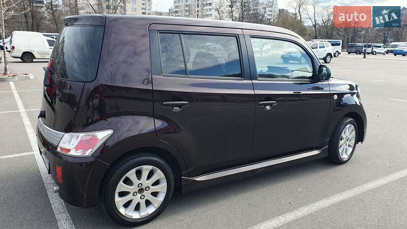 Хетчбек Daihatsu Materia 2007 в Києві