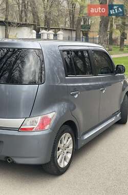 Хэтчбек Daihatsu Materia 2010 в 