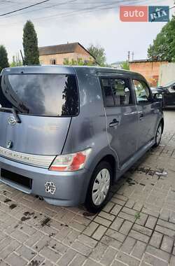 Хэтчбек Daihatsu Materia 2009 в 
