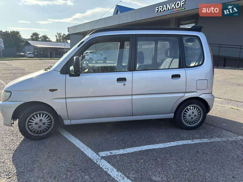 Мікровен Daihatsu Move 2000 в Львові