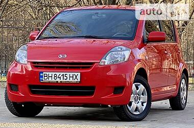 Хэтчбек Daihatsu Sirion 2007 в Одессе