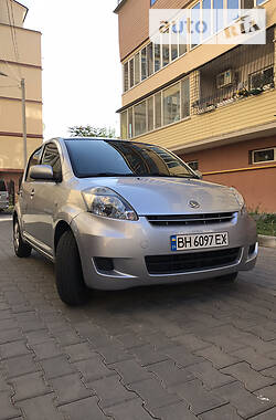 Хэтчбек Daihatsu Sirion 2009 в Измаиле