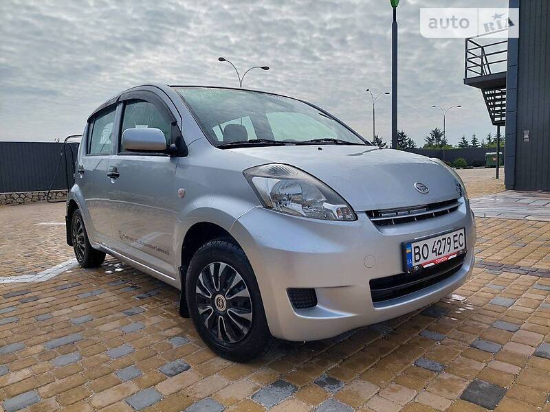 Daihatsu Sirion