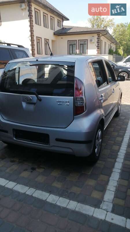 Хетчбек Daihatsu Sirion 2008 в Києві