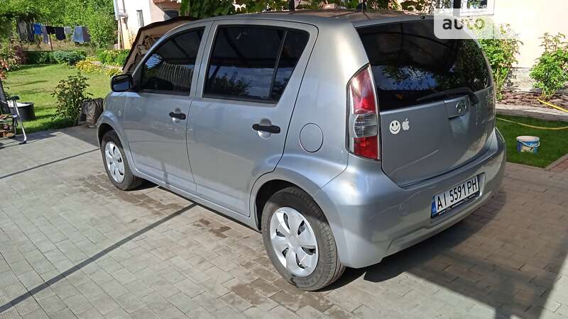 Хетчбек Daihatsu Sirion 2008 в Василькові