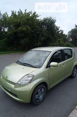 Хэтчбек Daihatsu Sirion 2006 в Чернигове