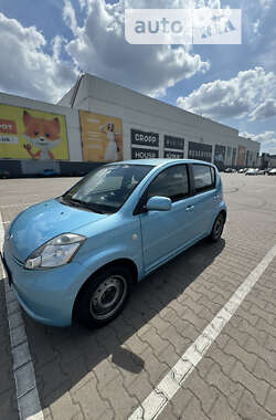 Хэтчбек Daihatsu Sirion 2007 в Киеве