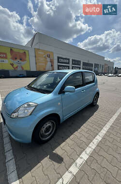 Хэтчбек Daihatsu Sirion 2007 в Киеве