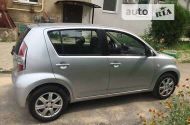 Хэтчбек Daihatsu Sirion 2006 в Львове