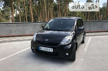 Хэтчбек Daihatsu Sirion 2008 в Ирпене