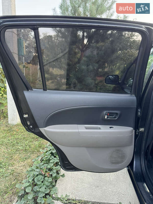Хэтчбек Daihatsu Sirion 2006 в Черновцах фото 14 Хэтчбек Daihatsu Sirion 2006 в Черновцах