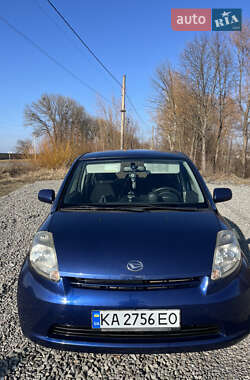 Хэтчбек Daihatsu Sirion 2006 в Киеве