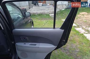 Хетчбек Daihatsu Sirion 2010 в 