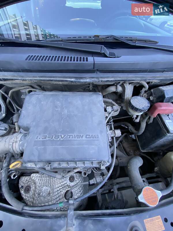 Хэтчбек Daihatsu Sirion 2008 в Одессе