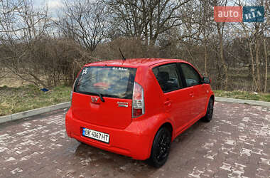 Хэтчбек Daihatsu Sirion 2008 в 