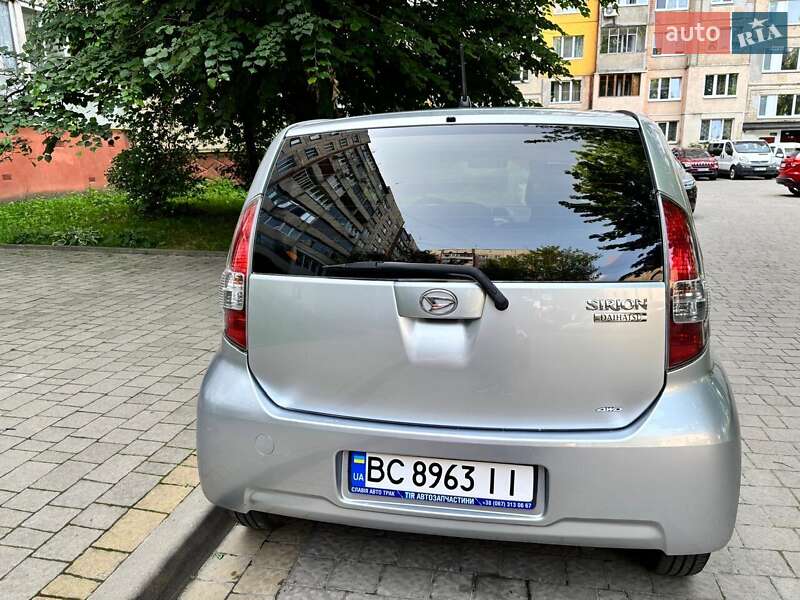 Хэтчбек Daihatsu Sirion 2008 в Львове