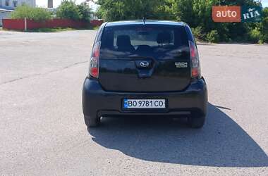 Хэтчбек Daihatsu Sirion 2009 в 