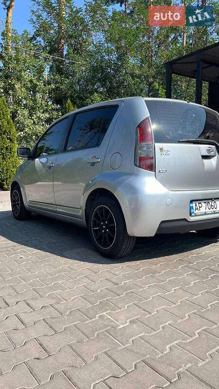 Хэтчбек Daihatsu Sirion 2007 в Житомире