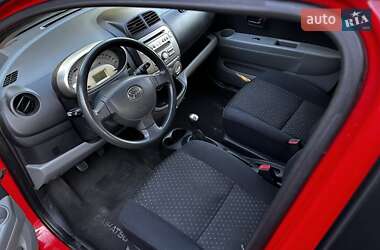 Седан Daihatsu Sirion 2009 в 
