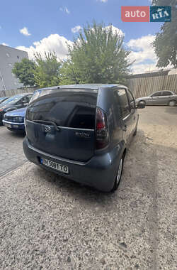 Хетчбек Daihatsu Sirion 2008 в 