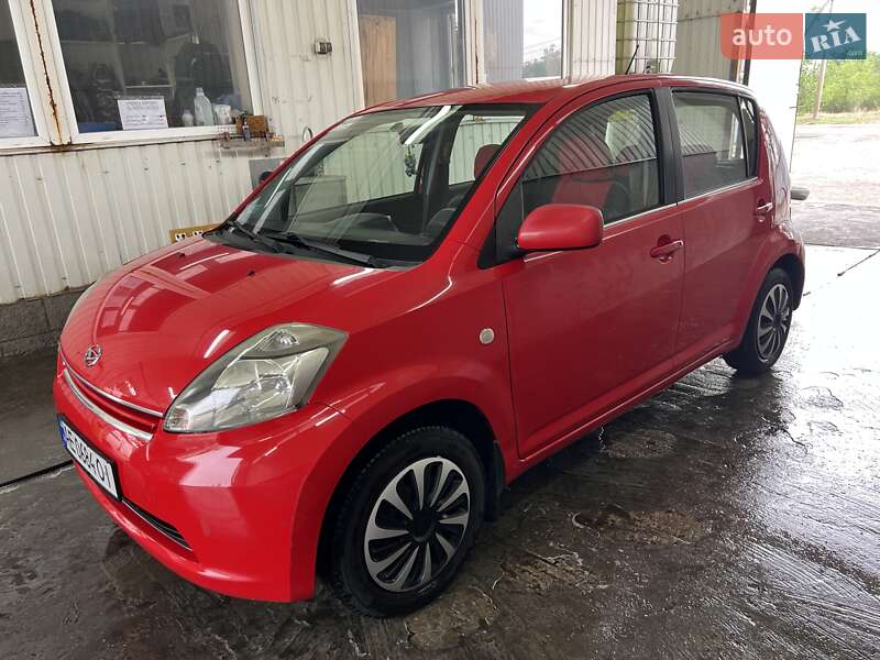 Хэтчбек Daihatsu Sirion 2005 в Покрове фото 3 Хэтчбек Daihatsu Sirion 2005 в Покрове