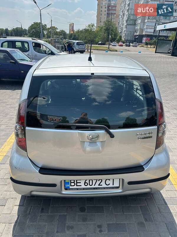 Хэтчбек Daihatsu Sirion 2008 в Запорожье