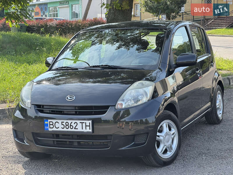 Хэтчбек Daihatsu Sirion 2007 в Львове