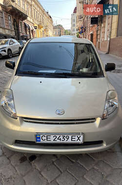 Хэтчбек Daihatsu Sirion 2007 в 