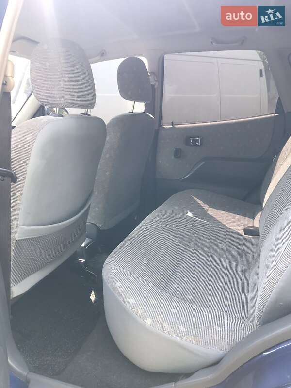 Хэтчбек Daihatsu Sirion 2001 в Кропивницком фото 11 Хэтчбек Daihatsu Sirion 2001 в Кропивницком