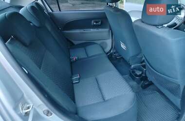 Хэтчбек Daihatsu Sirion 2008 в 