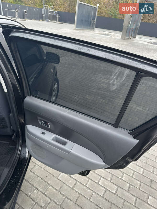 Хэтчбек Daihatsu Sirion 2008 в Киеве