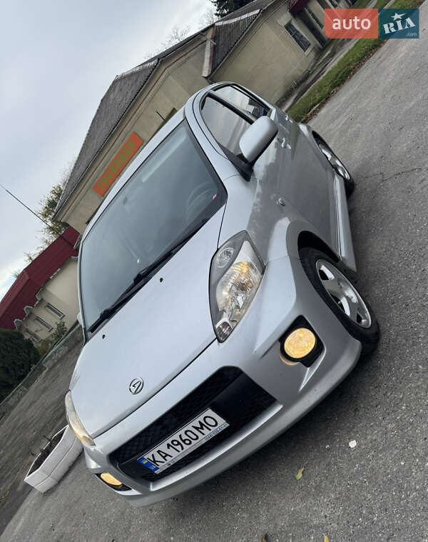 Хетчбек Daihatsu Sirion 2008 в П'ятихатках фото 7 Хетчбек Daihatsu Sirion 2008 в П'ятихатках