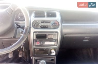 Хетчбек Daihatsu Sirion 2000 в Миронівці