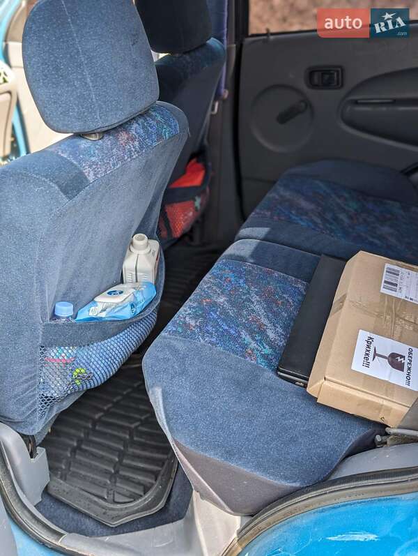 Седан Daihatsu Terios 1999 в Могилев-Подольске