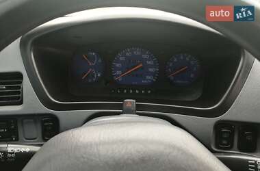 Внедорожник / Кроссовер Daihatsu Terios 2000 в 