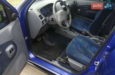 Внедорожник / Кроссовер Daihatsu Terios 2000 в 