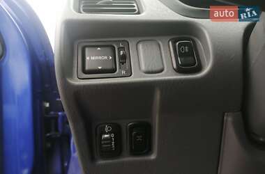 Внедорожник / Кроссовер Daihatsu Terios 2000 в 