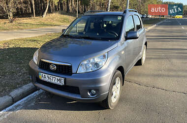 Позашляховик / Кросовер Daihatsu Terios 2012 в Києві