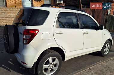 Внедорожник / Кроссовер Daihatsu Terios 2008 в 