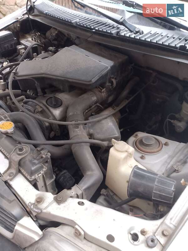 Позашляховик / Кросовер Daihatsu Terios 1998 в Львові